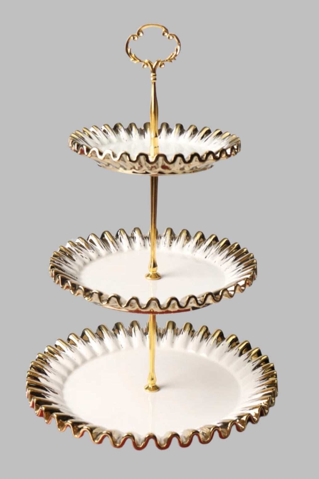 Super Dine 3-Tier Ruffled Gold Dessert Stand